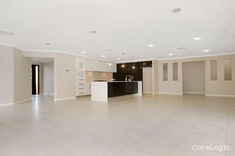 Property photo of 13 Fallon Drive Middle Ridge QLD 4350