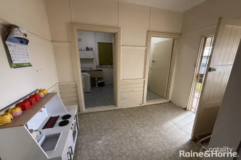 Property photo of 171 Bathurst Road Orange NSW 2800