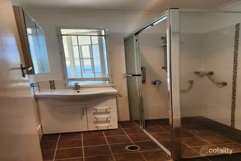 Property photo of 28 Twenty First Avenue Brighton QLD 4017