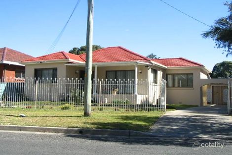 19 Swain St, Moorebank, NSW 2170