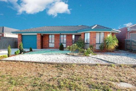 5 Madeira Ct, Roxburgh Park, VIC 3064