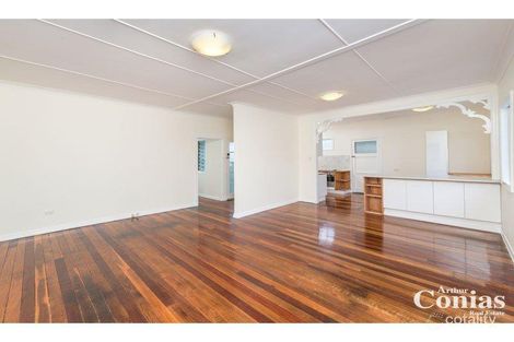 Property photo of 32 Equinox Street Taringa QLD 4068