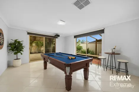 Property photo of 63 Crosthwait Circle Tapping WA 6065