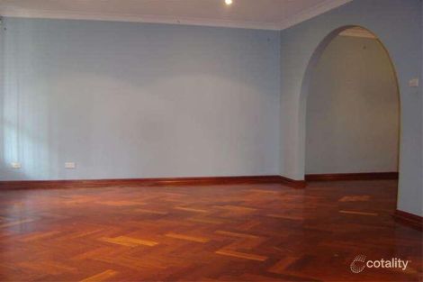 Property photo of 8 Rhys Place Edensor Park NSW 2176