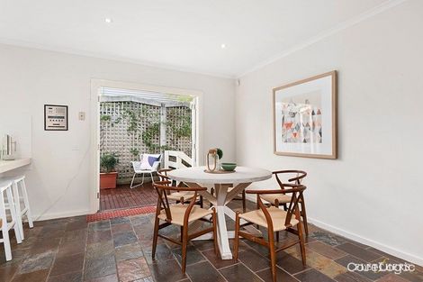 Property photo of 1/233 Highfield Road Camberwell VIC 3124