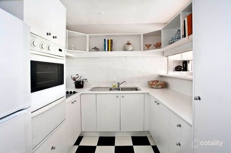Property photo of 23/105 Victoria Street Potts Point NSW 2011