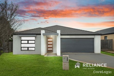 Property photo of 77 Tyler Crescent Tarneit VIC 3029