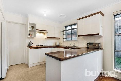 Property photo of 23 Barrington Drive Ashwood VIC 3147