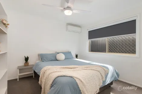 Property photo of 4 Howea Way Robina QLD 4226