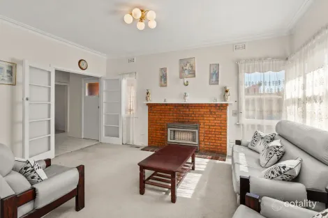 Property photo of 24 Batesford Road Malvern East VIC 3145