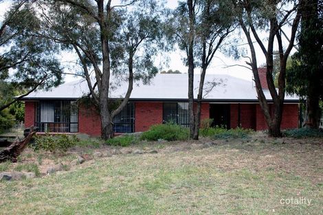 42 Coleraine Dr, Romsey, VIC 3434