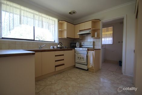 Property photo of 6 Collins Close Scoresby VIC 3179