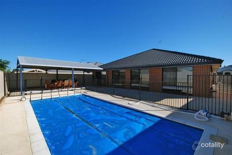 Property photo of 200 Golf Links Drive Carramar WA 6031