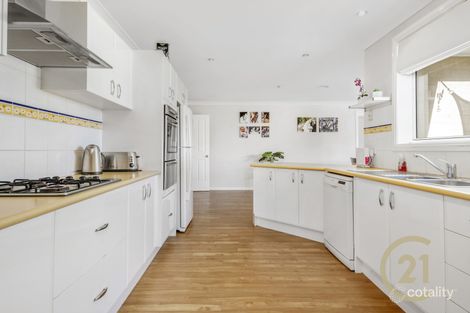 Property photo of 3 Oaklands Drive Llanarth NSW 2795