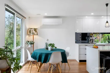 Property photo of 135 Bolton Street Eltham VIC 3095