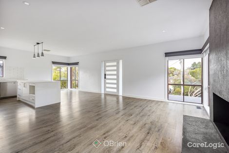 Property photo of 19 Sunshine Grove Rye VIC 3941