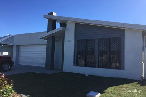 6 Burleigh Ct, Blacks Beach, QLD 4740