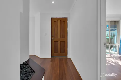 Property photo of 15 Treaty Oak Cove Bibra Lake WA 6163