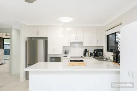 Property photo of 2/14 Plum Tree Close Taranganba QLD 4703