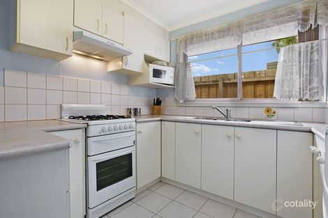 Property photo of 2/12 Tinara Court Cranbourne North VIC 3977