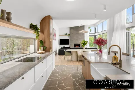 Property photo of 1 Archer Close Mount Eliza VIC 3930