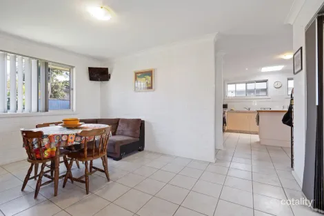 Property photo of 18 Cape Street Tuncurry NSW 2428