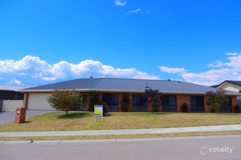 6 Westbury Way, Lakes Entrance, VIC 3909