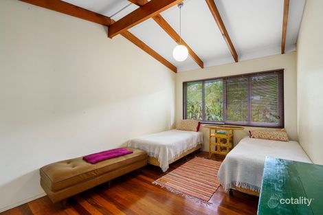Property photo of 139 Rainbow Crescent Dunwich QLD 4183