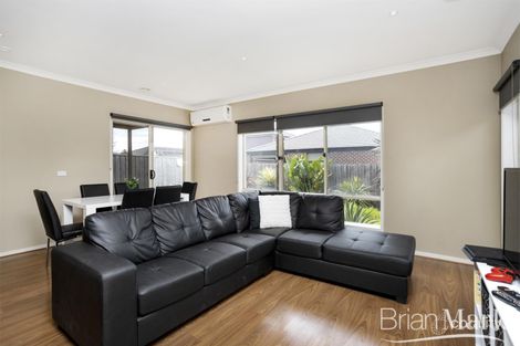 Property photo of 31 Holly Green Circuit Truganina VIC 3029