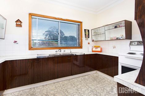 Property photo of 4 Primbee Crescent Primbee NSW 2502