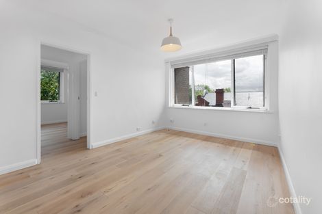 Property photo of 9/98-104 George Street Fitzroy VIC 3065