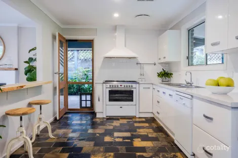 Property photo of 31 Wychwood Grove Upper Sturt SA 5156