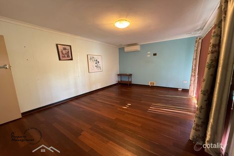 Property photo of 37 Grasmere Way Kelmscott WA 6111