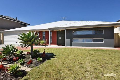 136 Golf Links Dr, Carramar, WA 6031