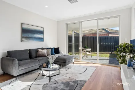 Property photo of 8 Heracles Avenue Riverton WA 6148