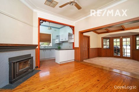 Property photo of 39 Mitchelmore Street Turvey Park NSW 2650