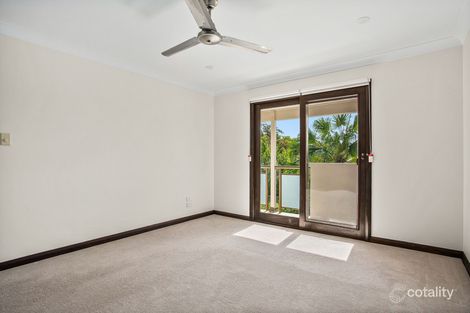 Property photo of 10 Lara Close Illawong NSW 2234