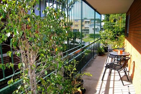 Property photo of 1/83 Rialto Street Greenslopes QLD 4120