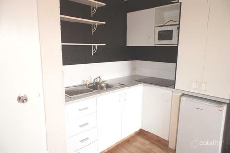 Property photo of 5/18 Abalone Avenue Paradise Point QLD 4216