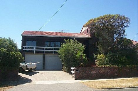 33 Branksome Gdns, City Beach, WA 6015