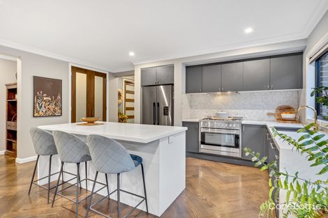 Property photo of 19 Rowena Way Mickleham VIC 3064