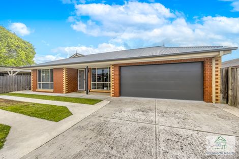 13 Hunter St, Moe, VIC 3825