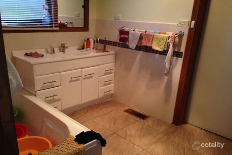 Property photo of 2 Chesney Drive Ringwood VIC 3134