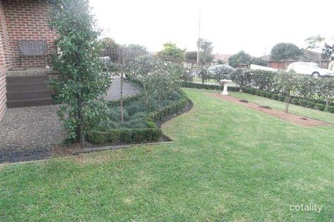 Property photo of 35 Oxley Avenue Kiama Downs NSW 2533