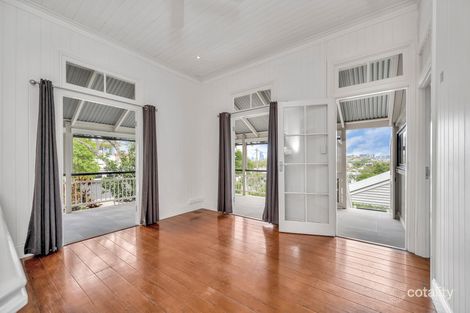 Property photo of 1 Barton Parade Balmoral QLD 4171