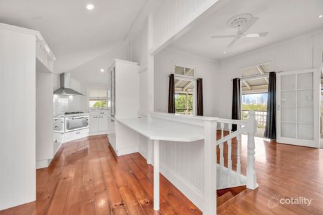 Property photo of 1 Barton Parade Balmoral QLD 4171