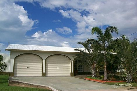 15 Bottlebrush St, Forrest Beach, QLD 4850