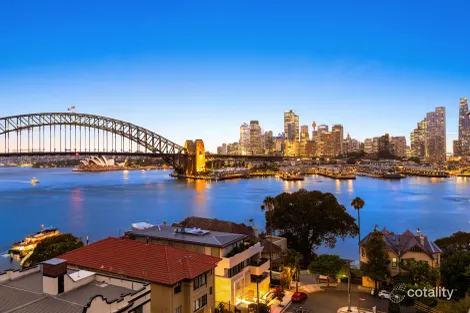 17/8-10 East Crescent St, Mcmahons Point, NSW 2060