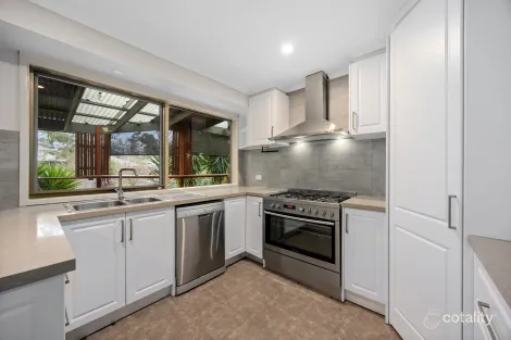 Property photo of 68 St Andrews Drive Chirnside Park VIC 3116