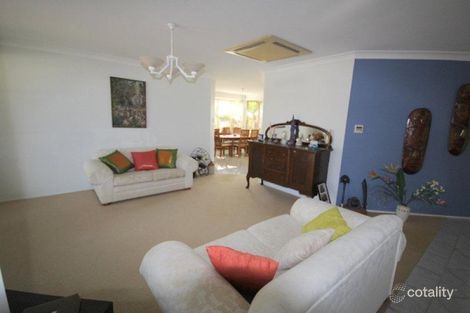Property photo of 4 Caves Court Caves Beach NSW 2281